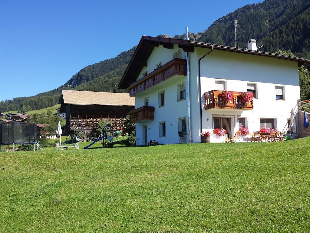 Tschagghof Villa กัสเตลรอตโต ภายนอก รูปภาพ
